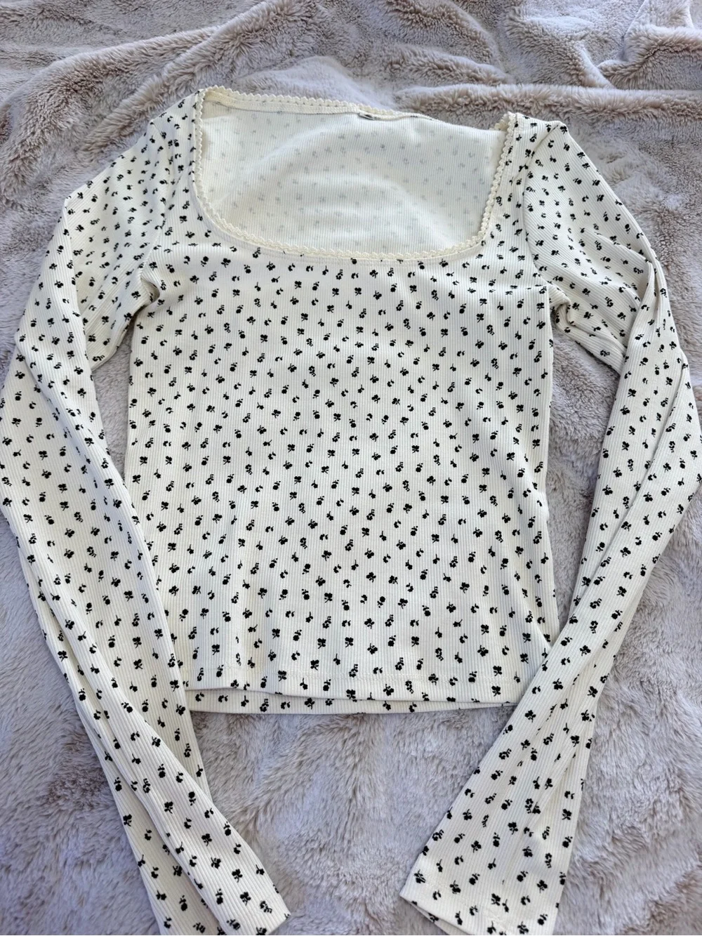 H&M Floral Ribbed Long Sleeve Tops Lot 2 Small Coquette Y2K Lace Trim coquette